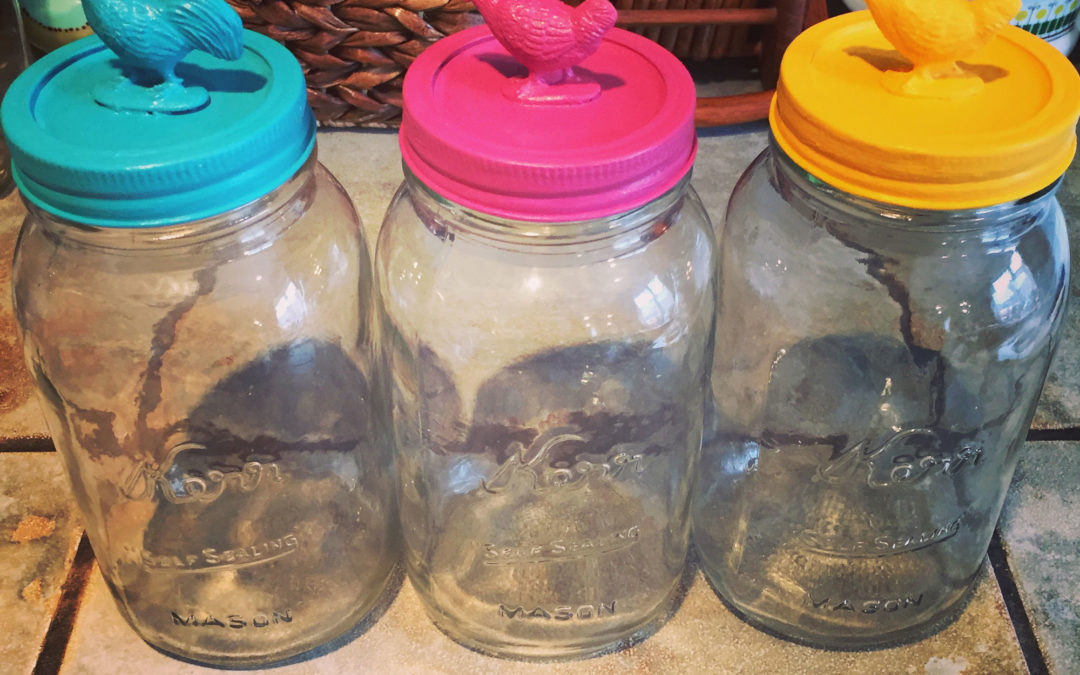 DIY: Mason jar storage